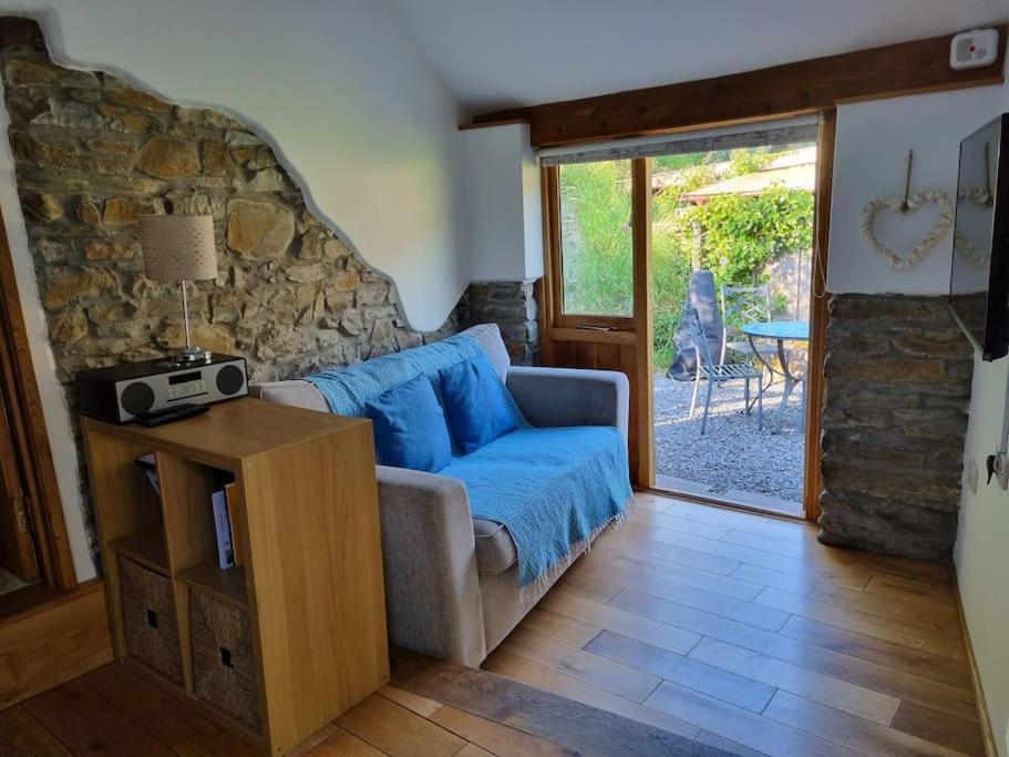 The Hide At Lemons Farm